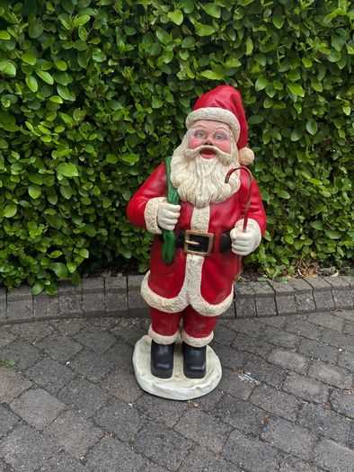 3ft Resin Santa Statue.