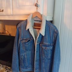 Levis Trucker Denim Jacket