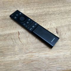 Genuine Samsung SolarCell Remote Control (Pre-Owned)