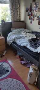 wooden single slat bed
