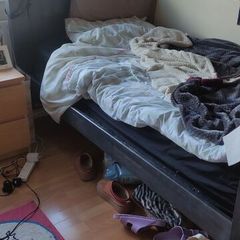 wooden single slat bed