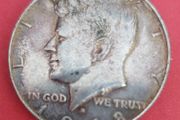 1968 "d" American KENNEDY Half Dollar coin
