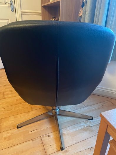lounge chair