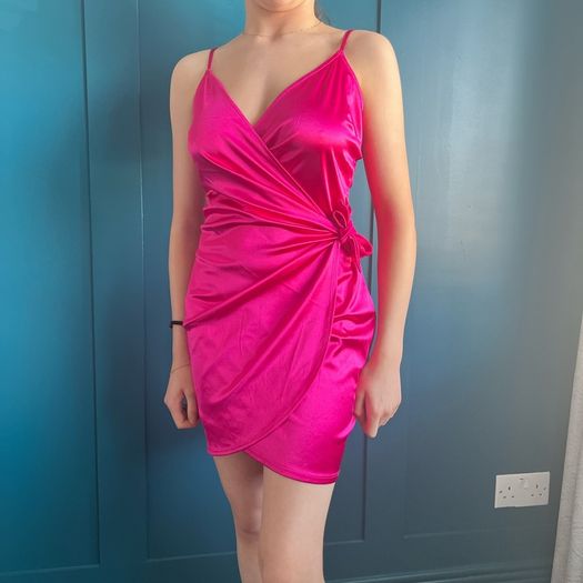 Pink satin mini dress. Size S