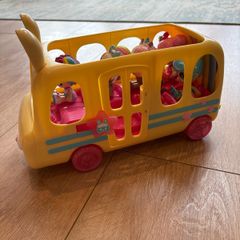 Kindi kids mini bus