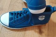 New Urban Zone Sneakers