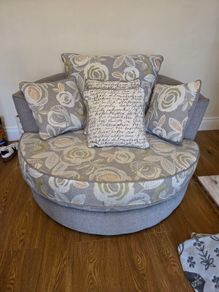 Cuddle Sofa