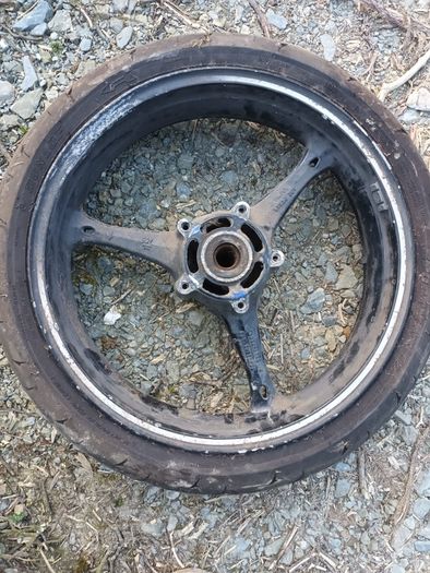 suzuki gsxr front wheel