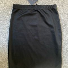 black tight skirt