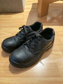 Safety boots, size 40 EUR