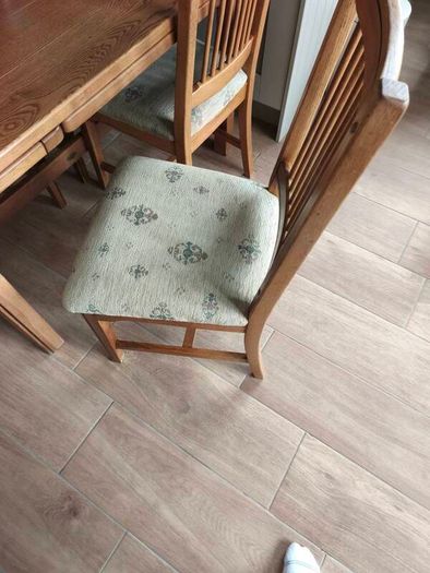 Oak table