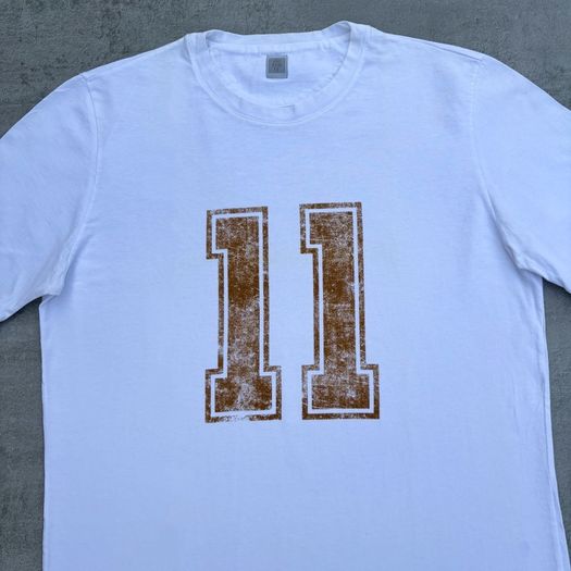 white eleventy tshirt
