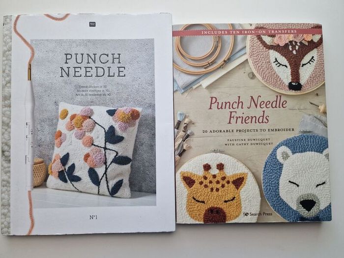 Punch needle embroidery set