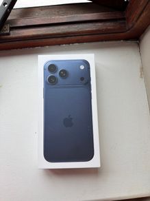 Iphone 17 pro max 256gb blue