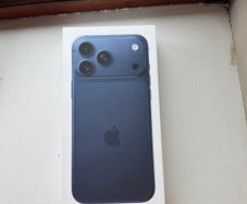 Iphone 17 pro max 256gb blue
