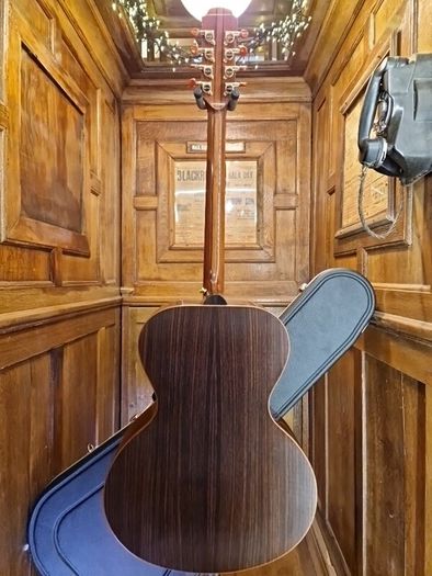 Avalon Bouzouki B30z