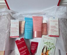 Clarins Gift Box
