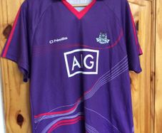 Dublin GAA. Ladies Official Oneills Dubs Jersey.Size 18.