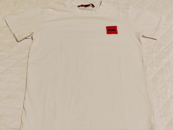 Boy's t-shirt bundle. Age 6