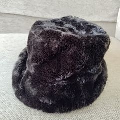 Olsen Collection faux fur hat lined size medium 60cm in very good condition FREE STANDARD POSTAGE INCLUDED