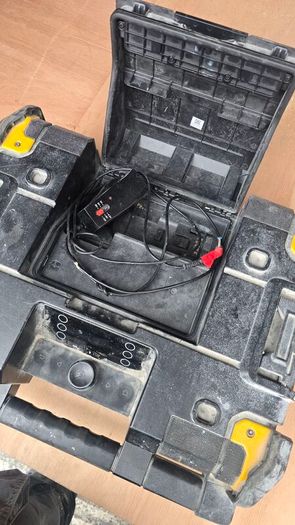dewalt t stak radio
