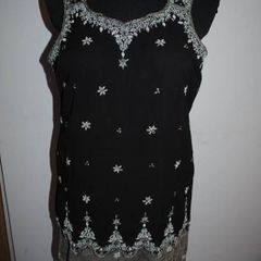 Stunning black embroidered tunic size UK10 EU38 Postage included