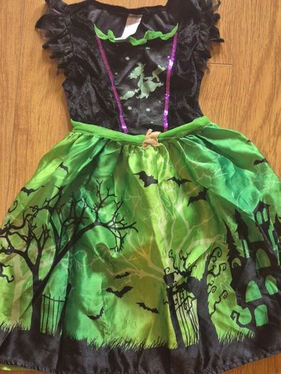 Fancy Dress Costume/Halloween _5/6y