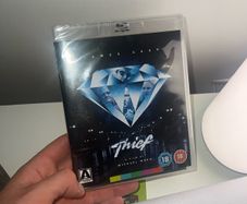 arrow video "thief"