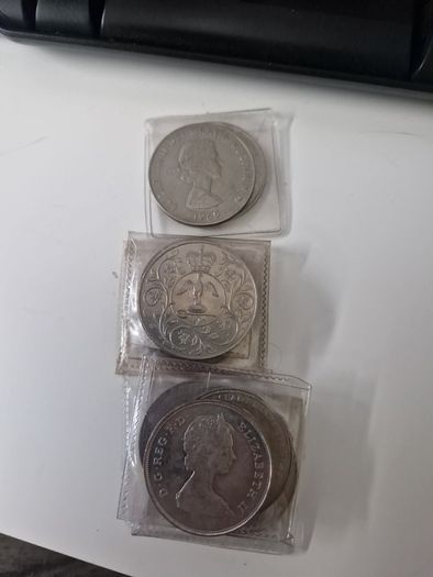 British decimal crown