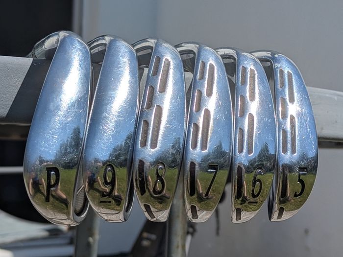 Wilson C300 forged irons 5-PW Stiff