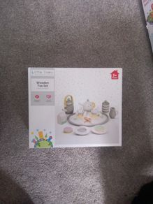little town tea wooden set