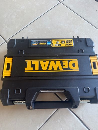 Dewalt Drill box