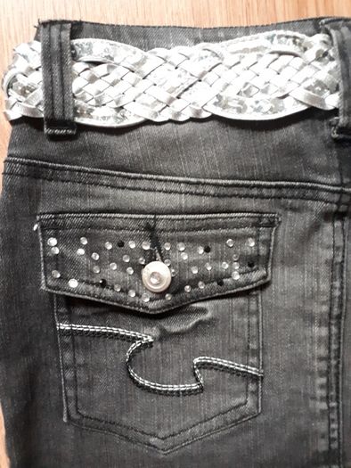 "Y.d." Mini Skirt. Age 10-11