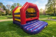 Bouncy castle - ball pool