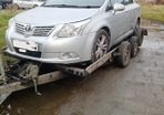 toyota avensis 2.2 d4d breaking