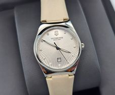Swiss Made Victorinox Quartz Swiss Watch Lady's