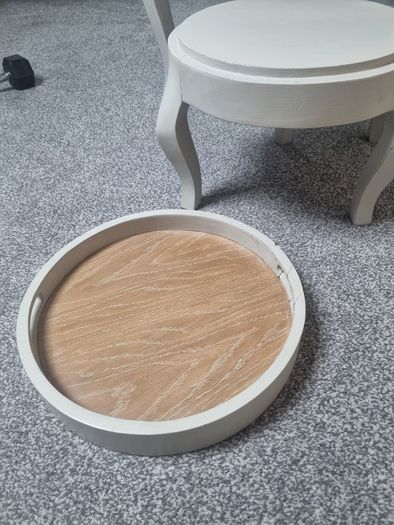 round coffee tables