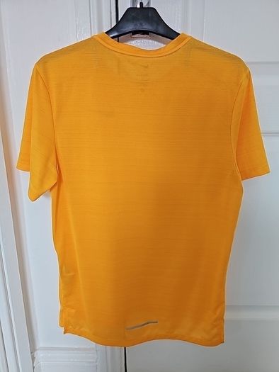 Genuine mens nike miler tshirt