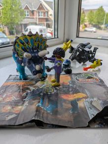 Playmobil dinosaur set
