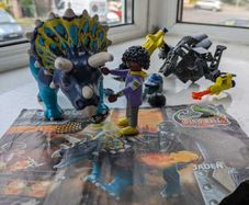 Playmobil dinosaur set