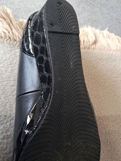 ladies shoes ...low wedge heel