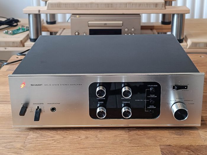 Sharp STM-31 Hifi integrated stereo amplifier