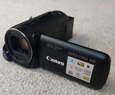 Canon HF R806 HD Camcorder Video Camera