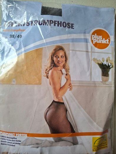 Fishnet tights