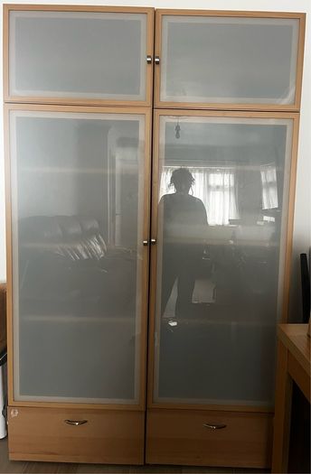 Cabinets - 30Eur each