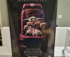 Star Wars The Mandalorian Grogu The Child in Chair 1:2 Scale 12" Statue