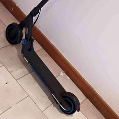 Segway Ninebot eKickScooter Zing E10 kids scooter