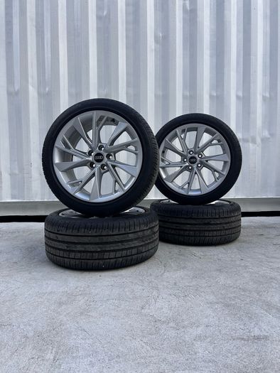 Genuine Audi A5/S5 18" Alloy Wheels - Pirelli Tyres