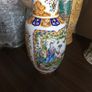 chinese vase Image 2