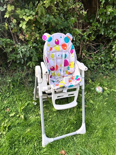 high chair nup nup + pampers 7 size